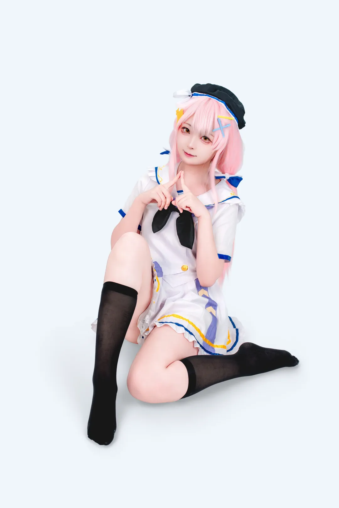 【永雏塔菲cos】永雏塔菲水手服造型与动作参考分享 - 第 3 张