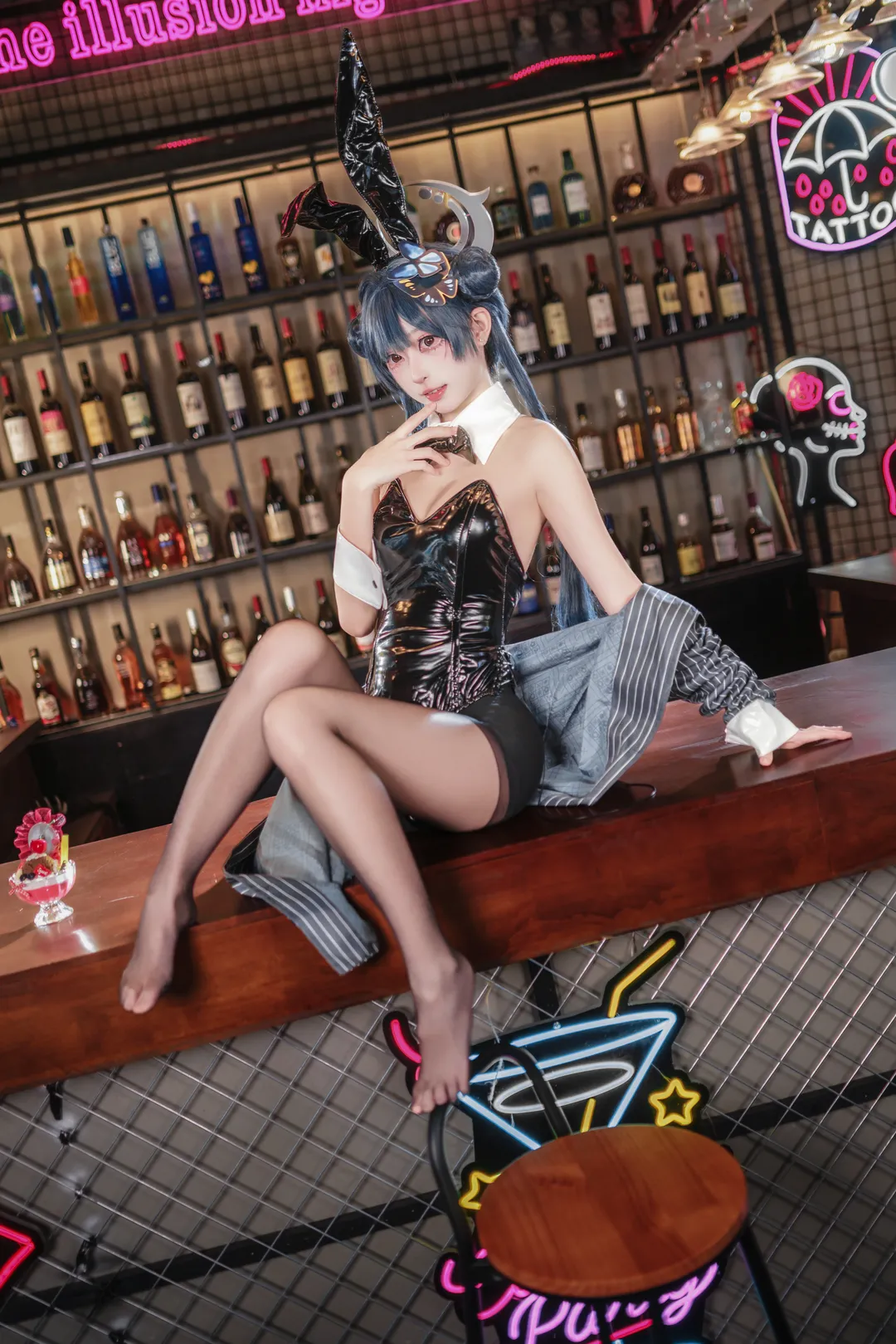 【妃咲cos】碧蓝档案夜之魅影，黑色漆皮兔女郎酒吧正片 - 第 1 张
