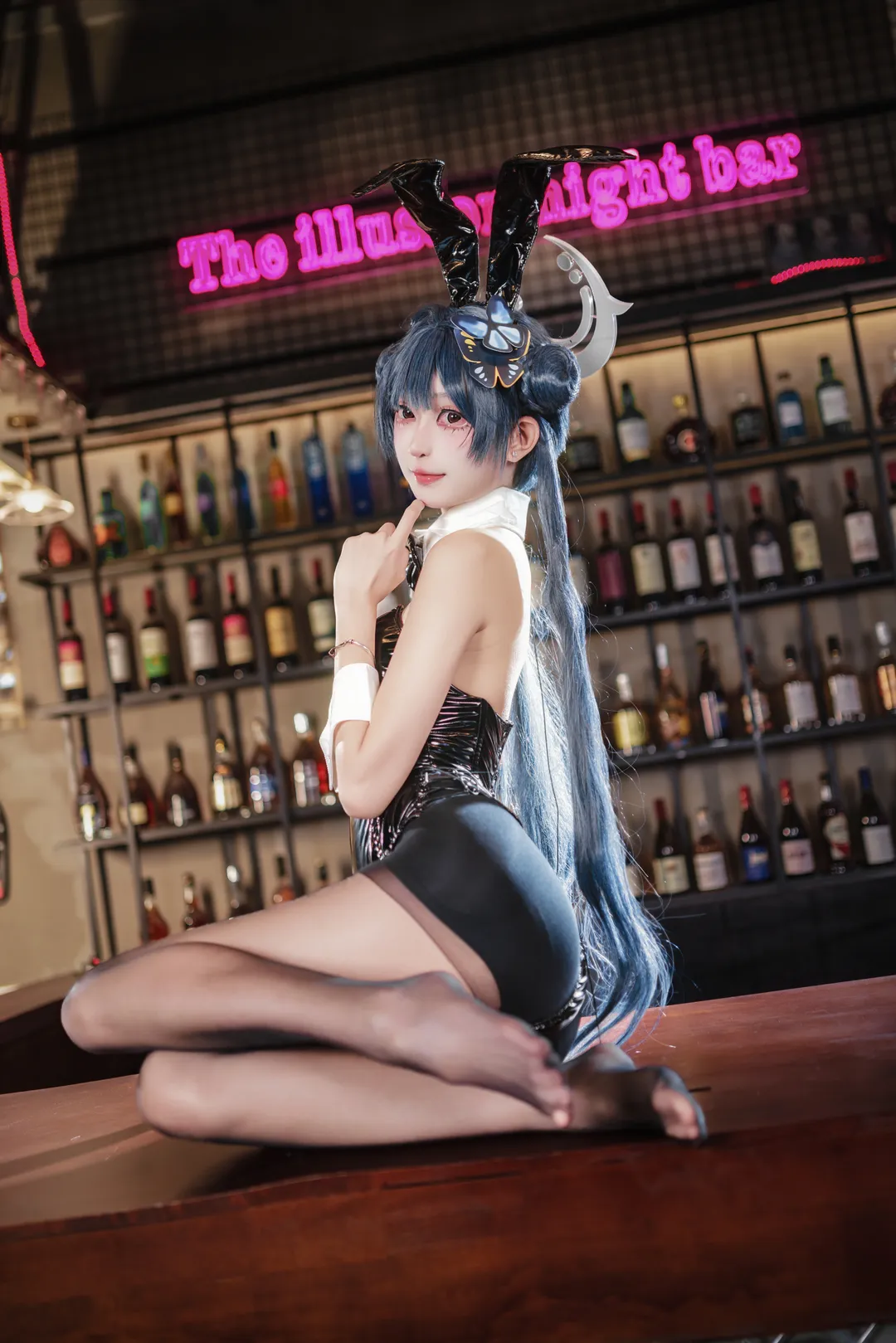 【妃咲cos】碧蓝档案夜之魅影，黑色漆皮兔女郎酒吧正片 - 第 4 张