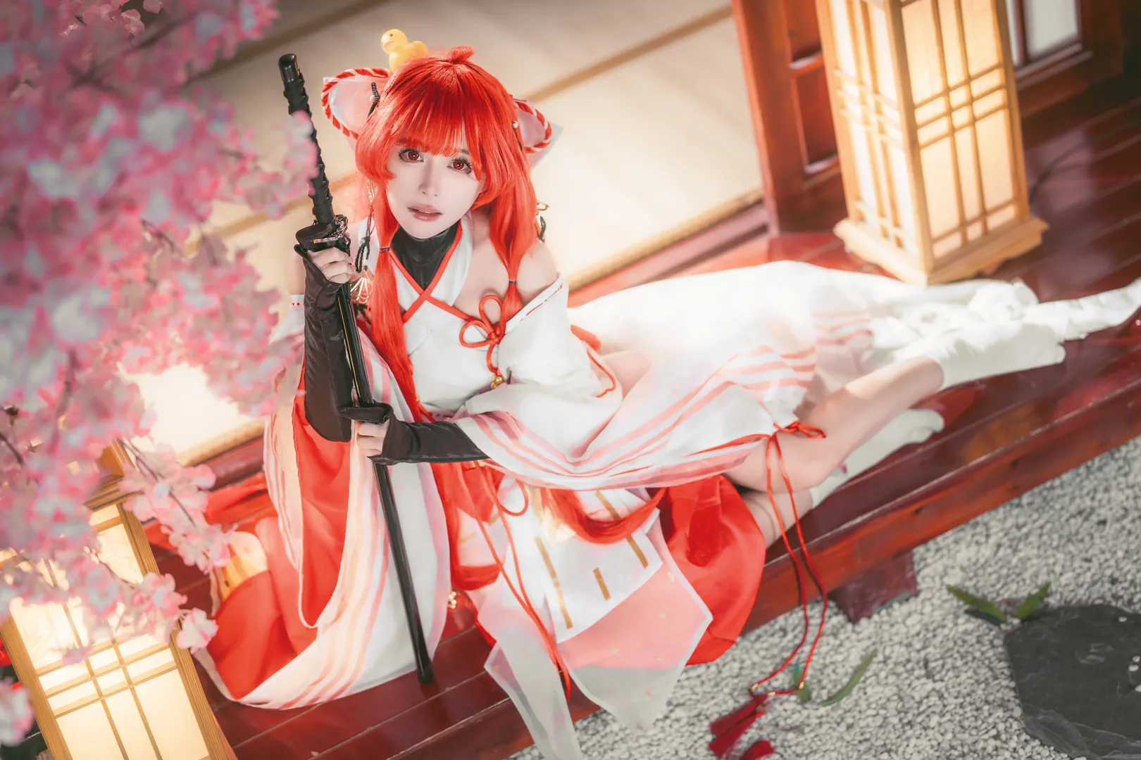【绘梨衣cos】龙族少女的红白和风物语 - 第 2 张
