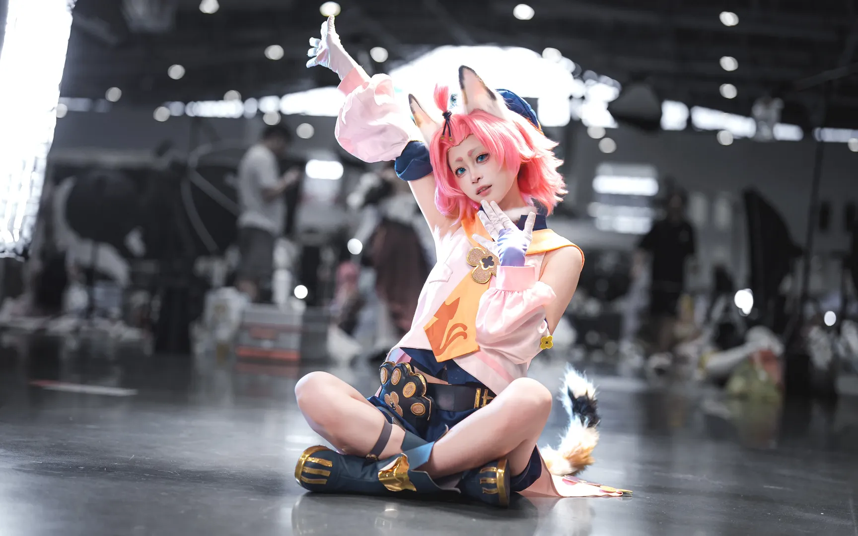 【迪奥娜cos】原神猫尾酒馆的调酒师，俏皮猫耳娘登场 - 第 2 张