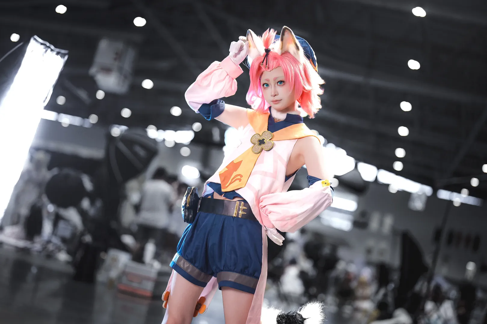 【迪奥娜cos】原神猫尾酒馆的调酒师，俏皮猫耳娘登场 - 第 4 张