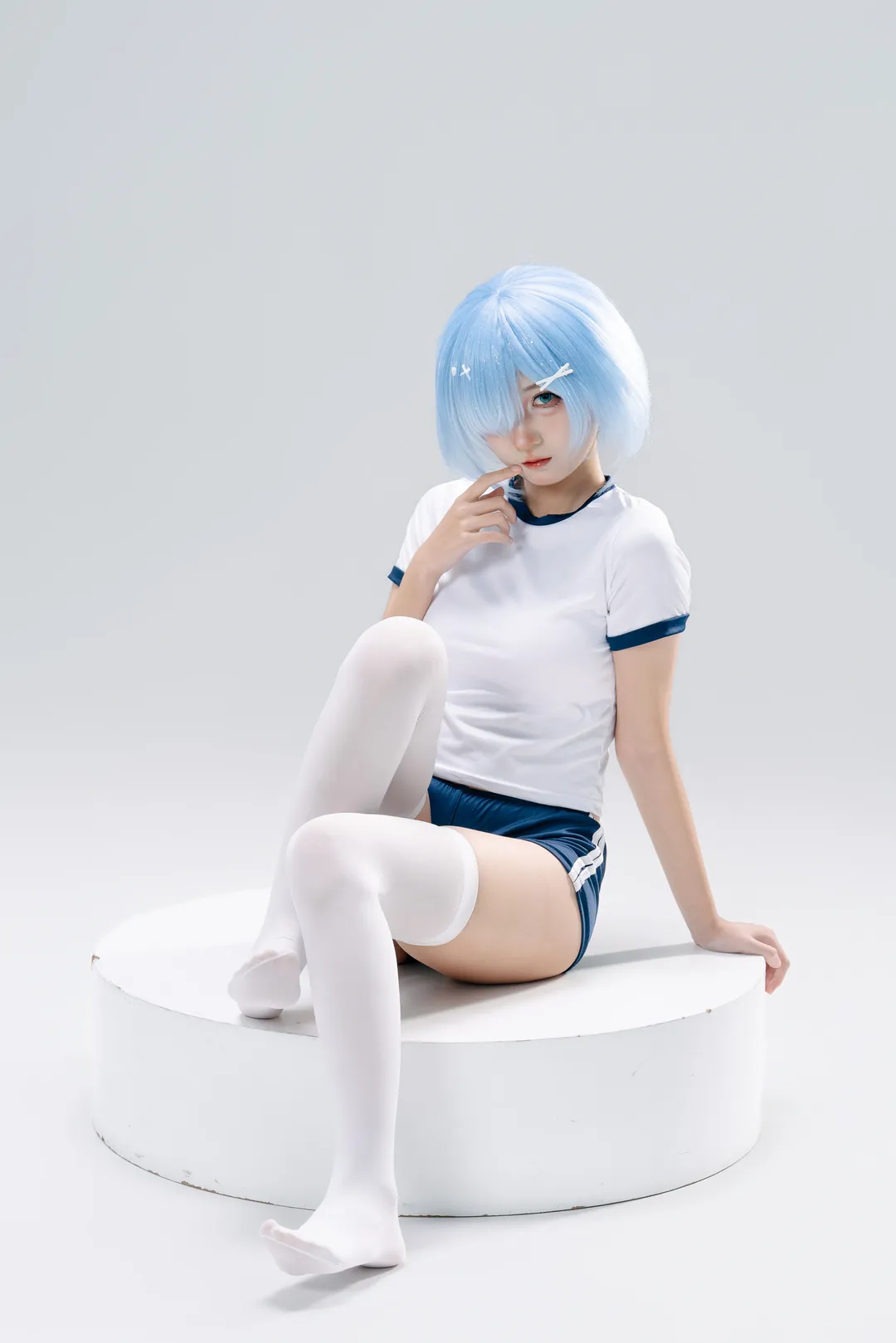 【雷姆cos】从零开始的异世界体操服少女 - 第 7 张
