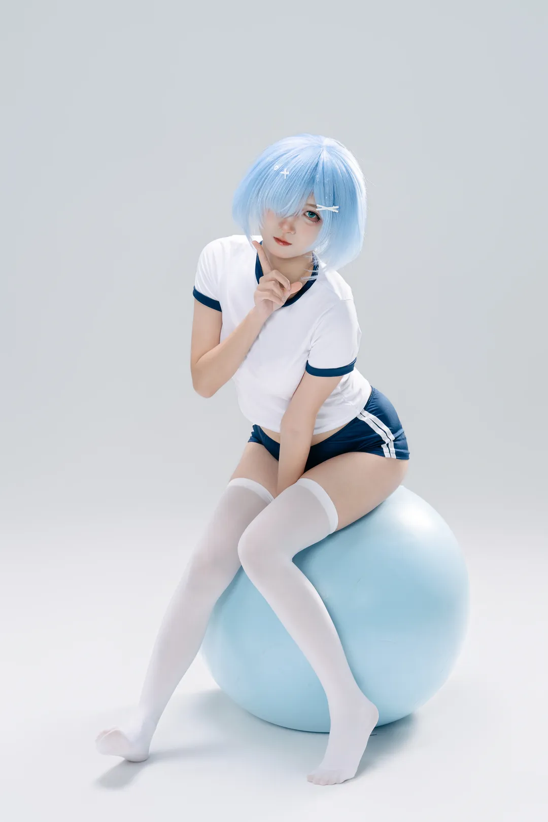 【蕾姆cos】白棚里的水蓝色体操服与瑜伽球拍摄记录 - 第 2 张