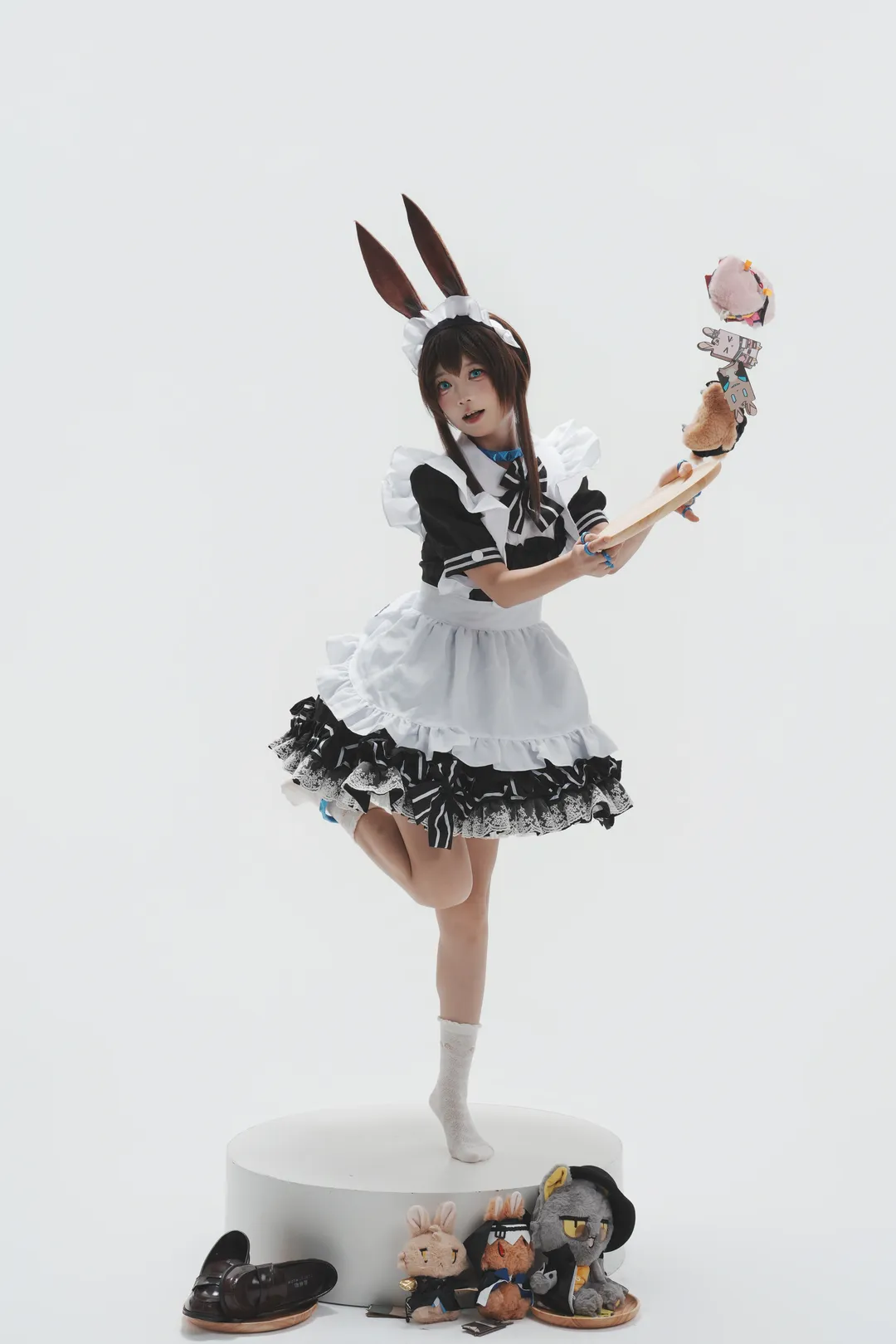 【阿米婭cos】山山兔女僕，白棚直出的快樂 - 第 13 張