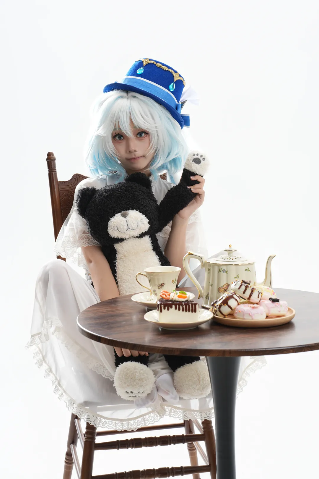 【芙宁娜cos】原神罗吉塔风格白棚下午茶记录 - 第 4 张