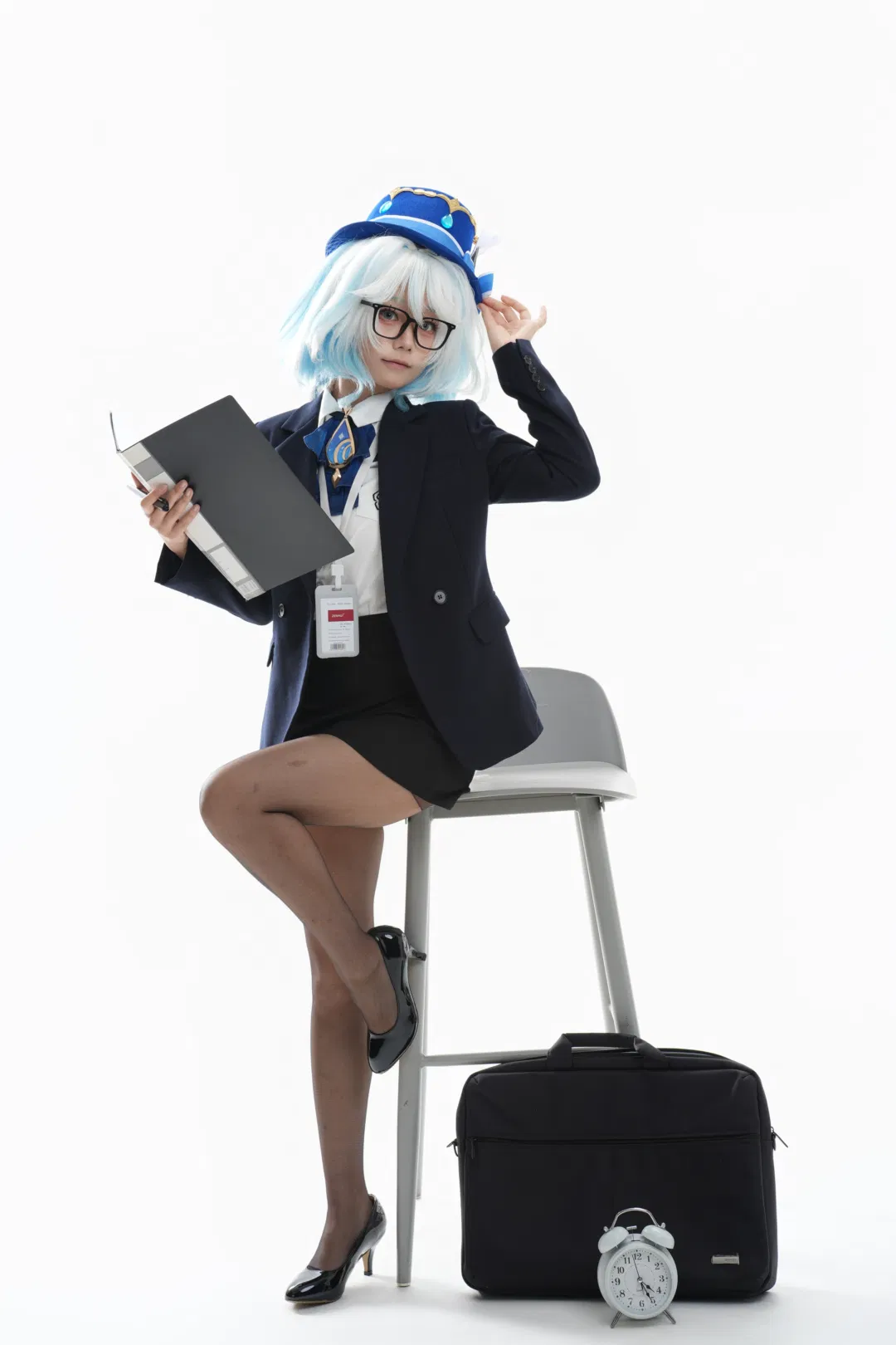 【芙宁娜cos】原神打工人这五百年的班谁爱上谁上 - 第 3 张