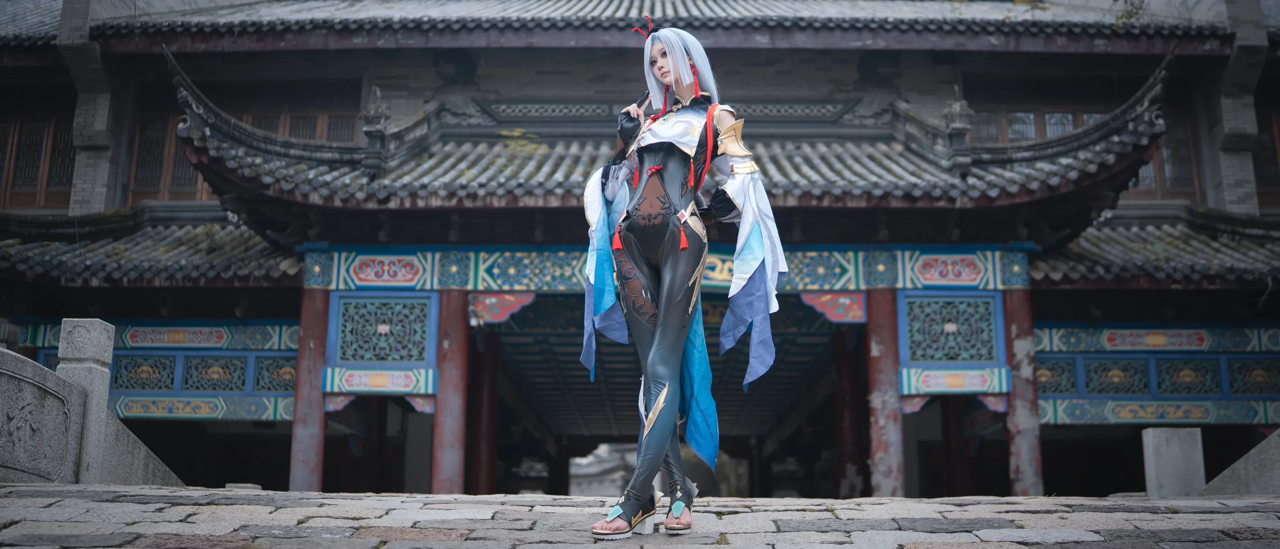 【申鹤cos】原神外景正片，清冷气质与国风园林的碰撞 - 第 3 张