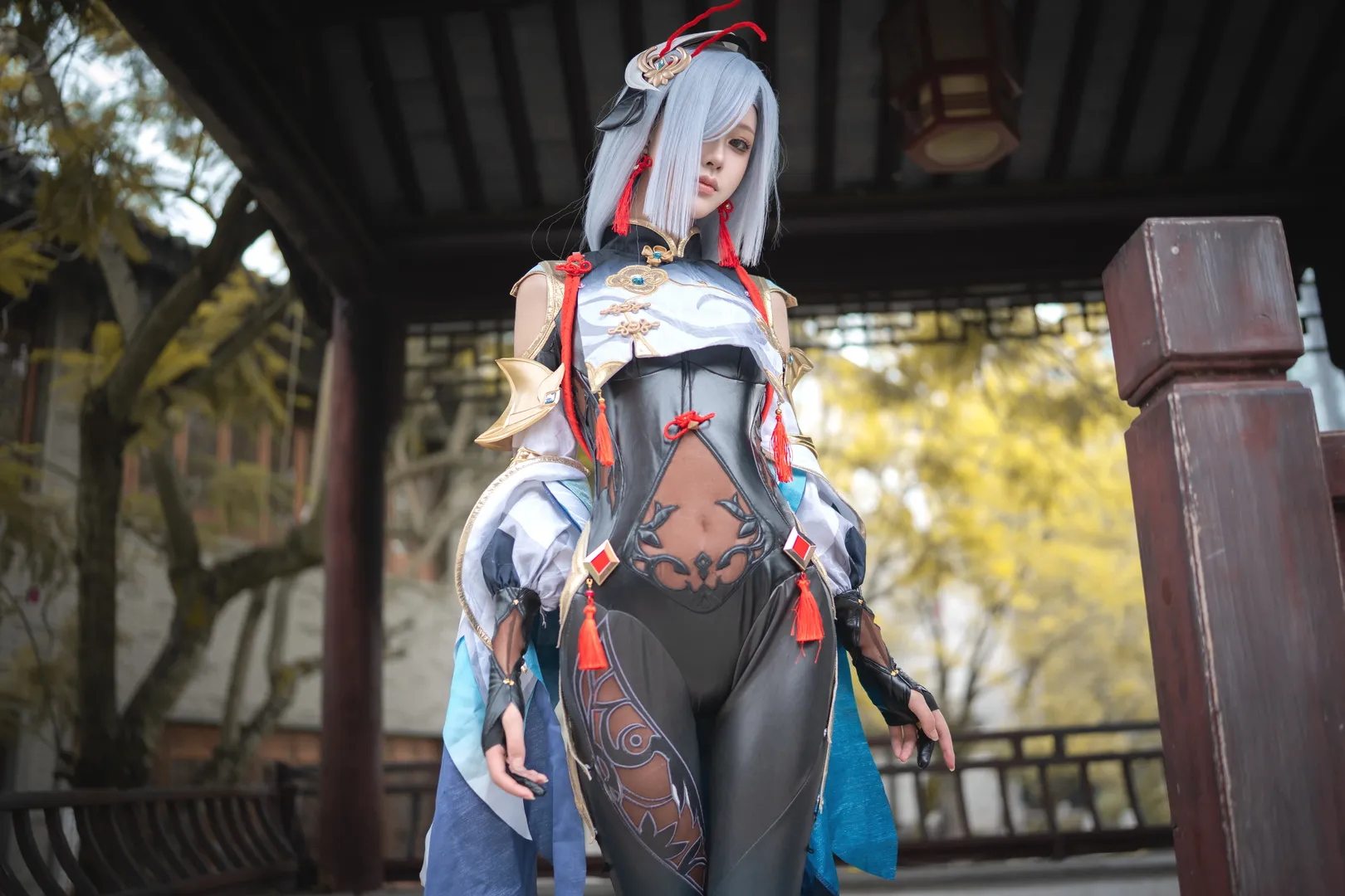 【申鹤cos】原神外景正片，清冷气质与国风园林的碰撞