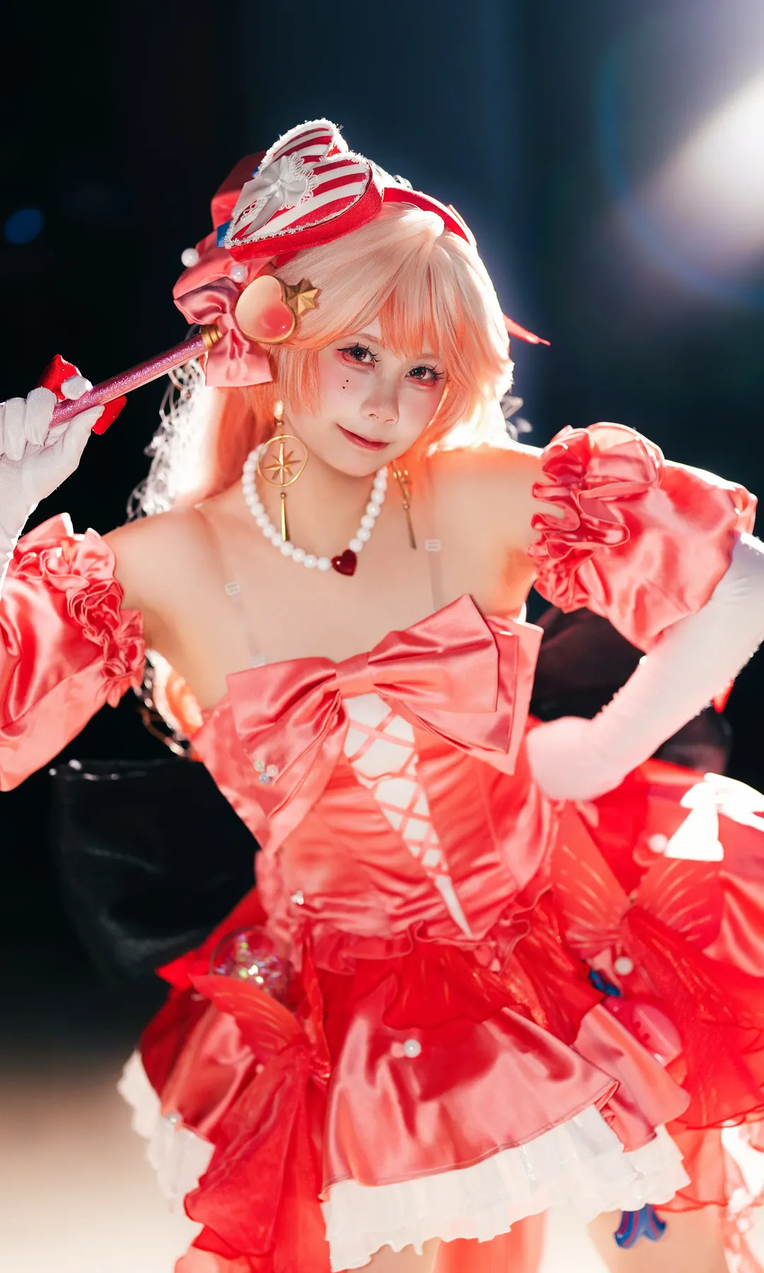 【明日方舟遥cos】夜桥下的月行水上，拍出角色专属氛围感 - 第 1 张