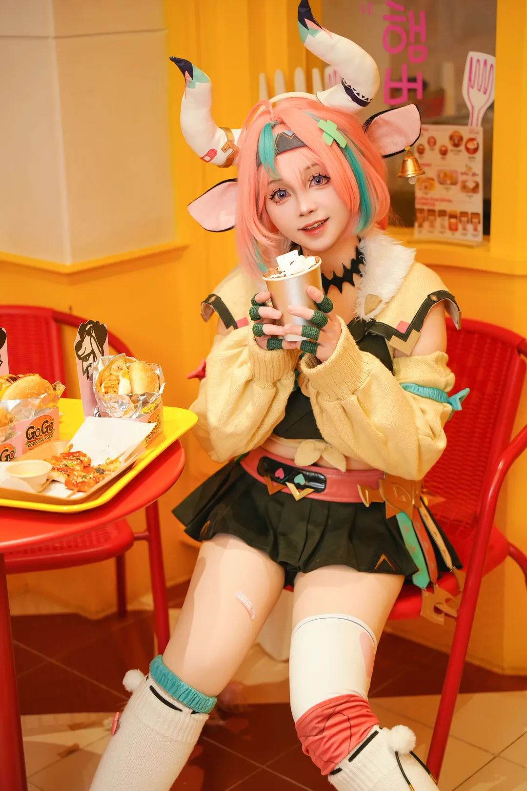 【瓦雷莎cos】原神7.1版本的牛牛提前报到 - 第 4 张