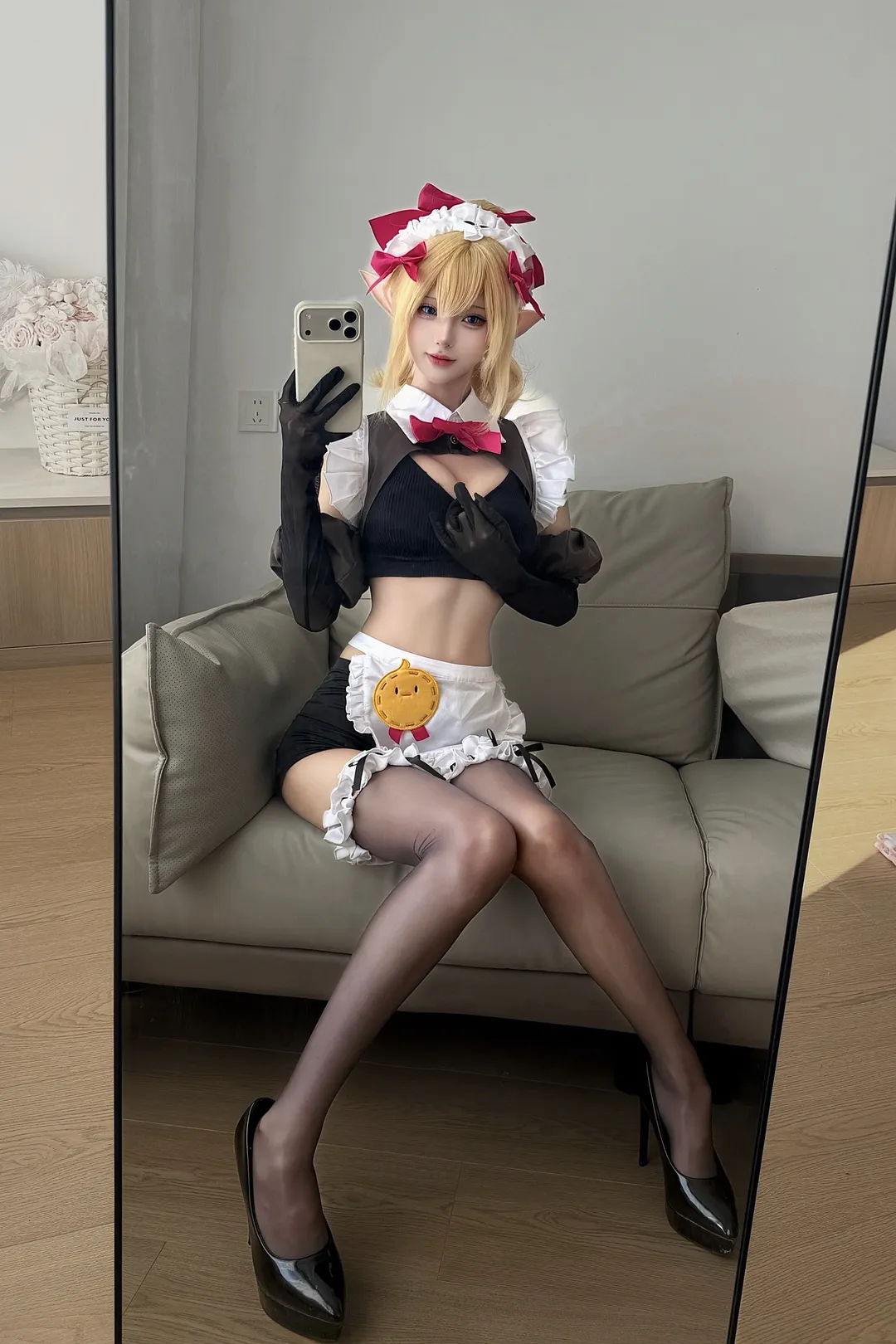 【琉璃昂cos】碧蓝航线的经典红黑白女仆装