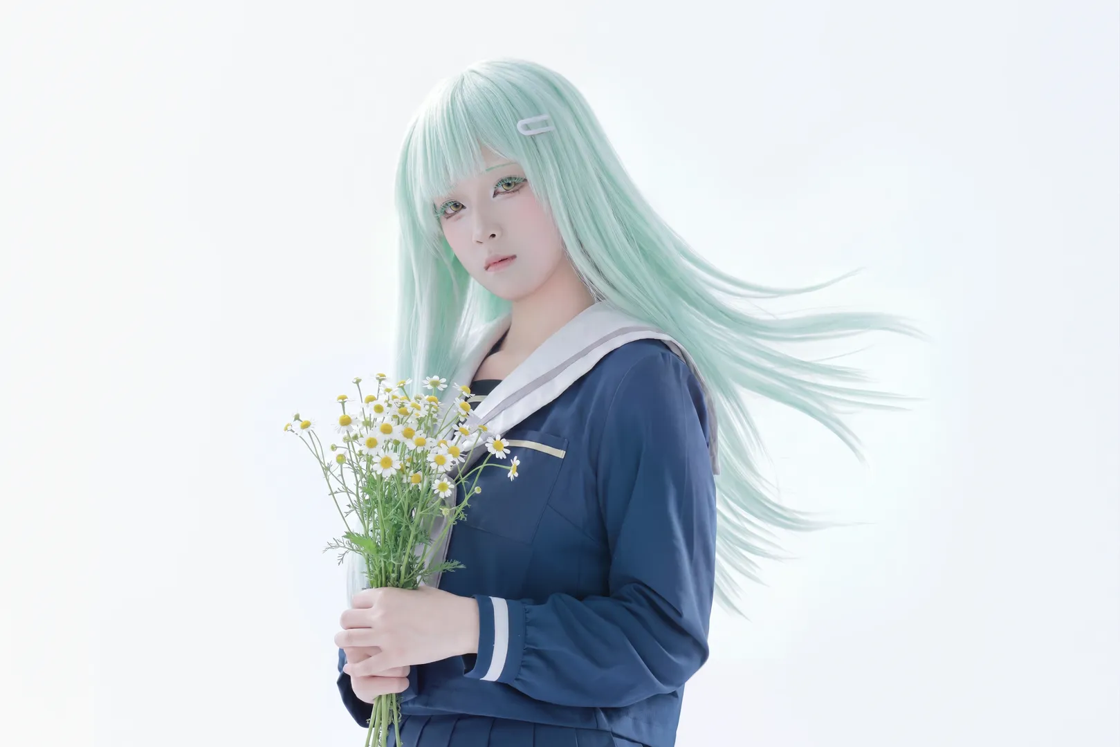 【若叶睦cos】MyGO日常，纯白背景下的清冷水手服造型 - 第 2 张