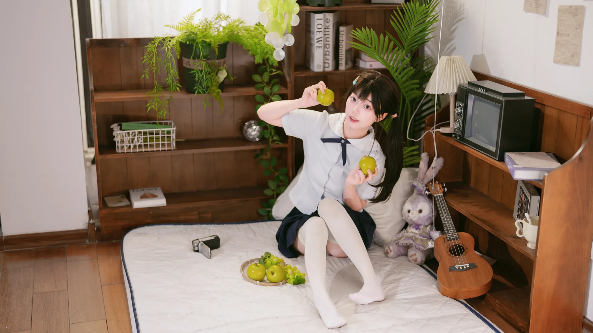 水手服白丝搭配复古DV，纯欲氛围感拉满 - 第 2 张