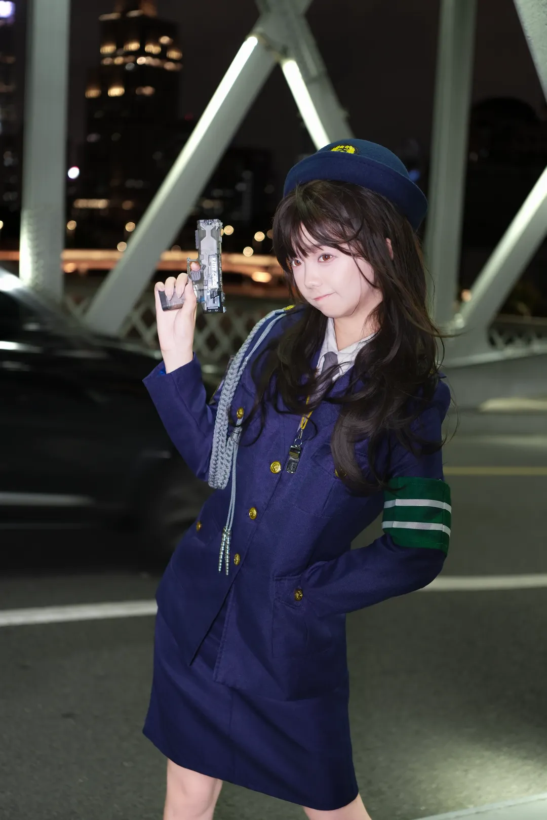 【中野美树cos】夜色钢桥上的搜查官，少女与战车中的飒爽瞬间 - 第 4 张