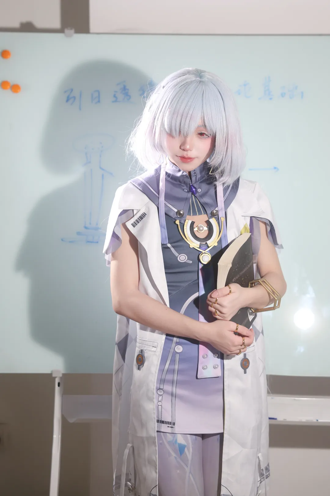 【莫宁cos】鸣潮里的科研日常记录 - 第 1 张