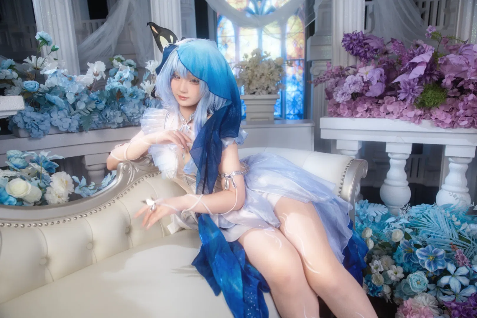 【守岸人cos】鸣潮的蓝色幻梦，这套银丝网纱裙细节真的绝了 - 第 1 张