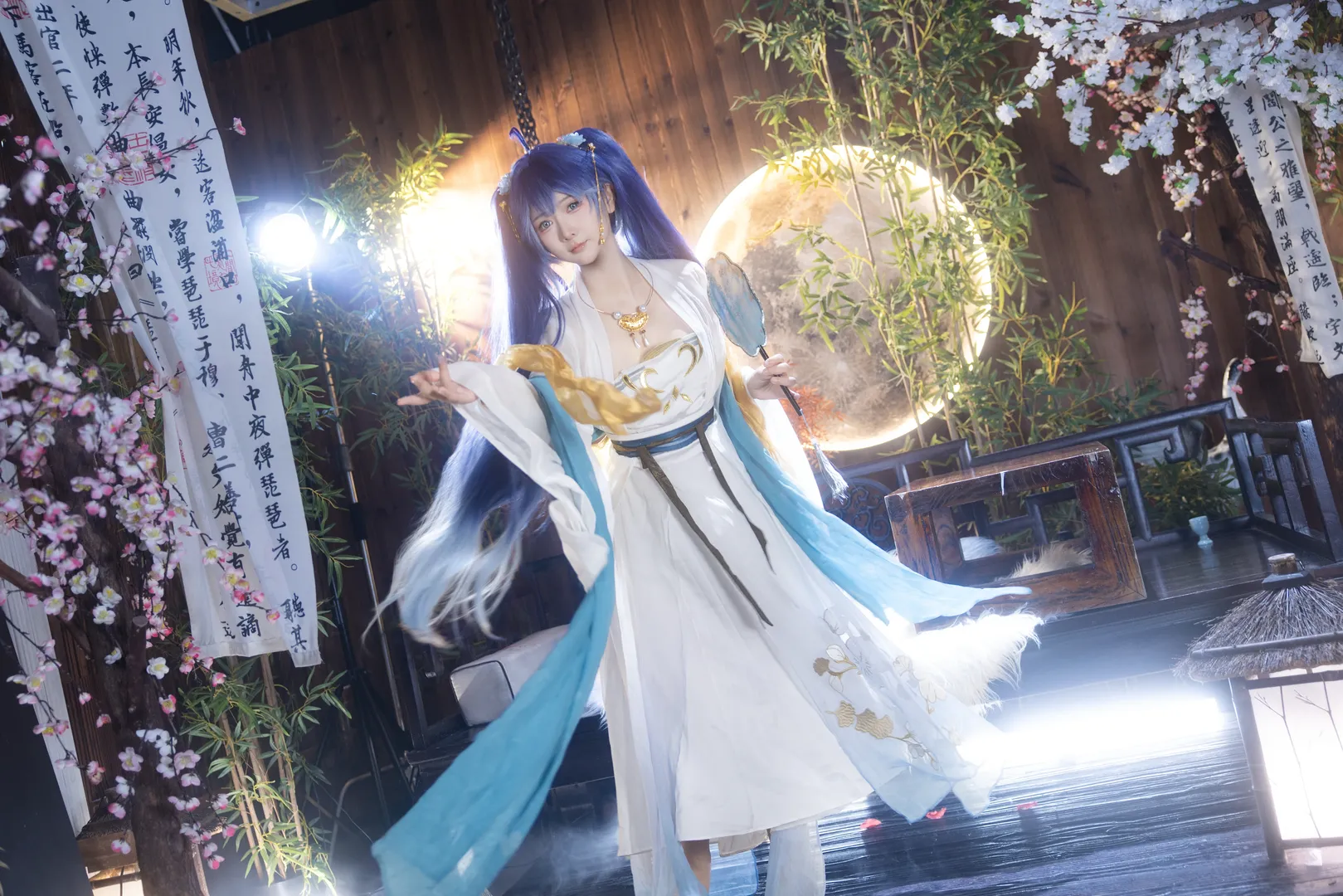 【尤诺cos】鸣潮永庆坊古风实景拍摄 - 第 1 张