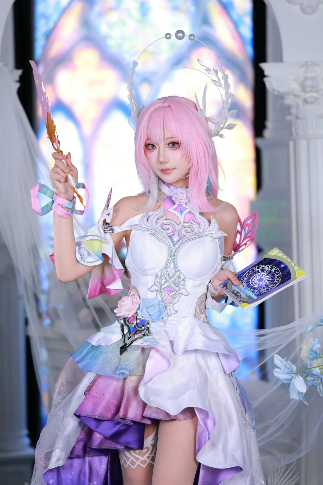 【昔涟cos】崩坏星穹铁道翁法罗斯的圣殿使者 - 第 8 张