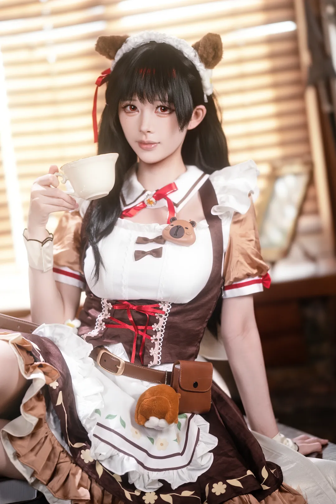 【千咲cos】鸣潮韩国咖啡厅女仆装的慵懒午后 - 第 2 张