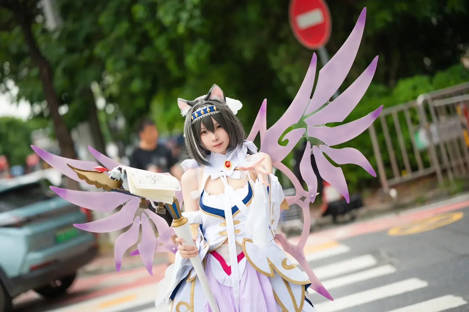 【凯露酱cos】阳光下的街道街拍记录 - 第 1 张