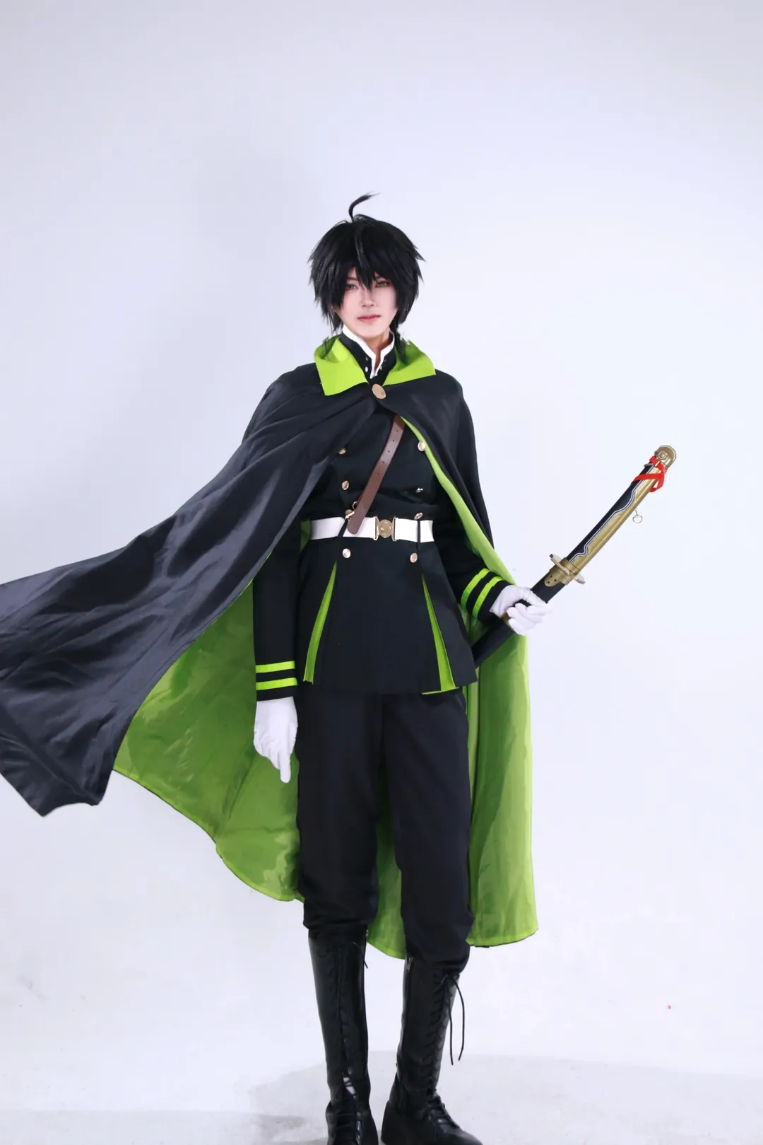 【百夜优一郎cos】终结的炽天使：黑色军装的冷峻拔刀瞬间 - 第 1 张