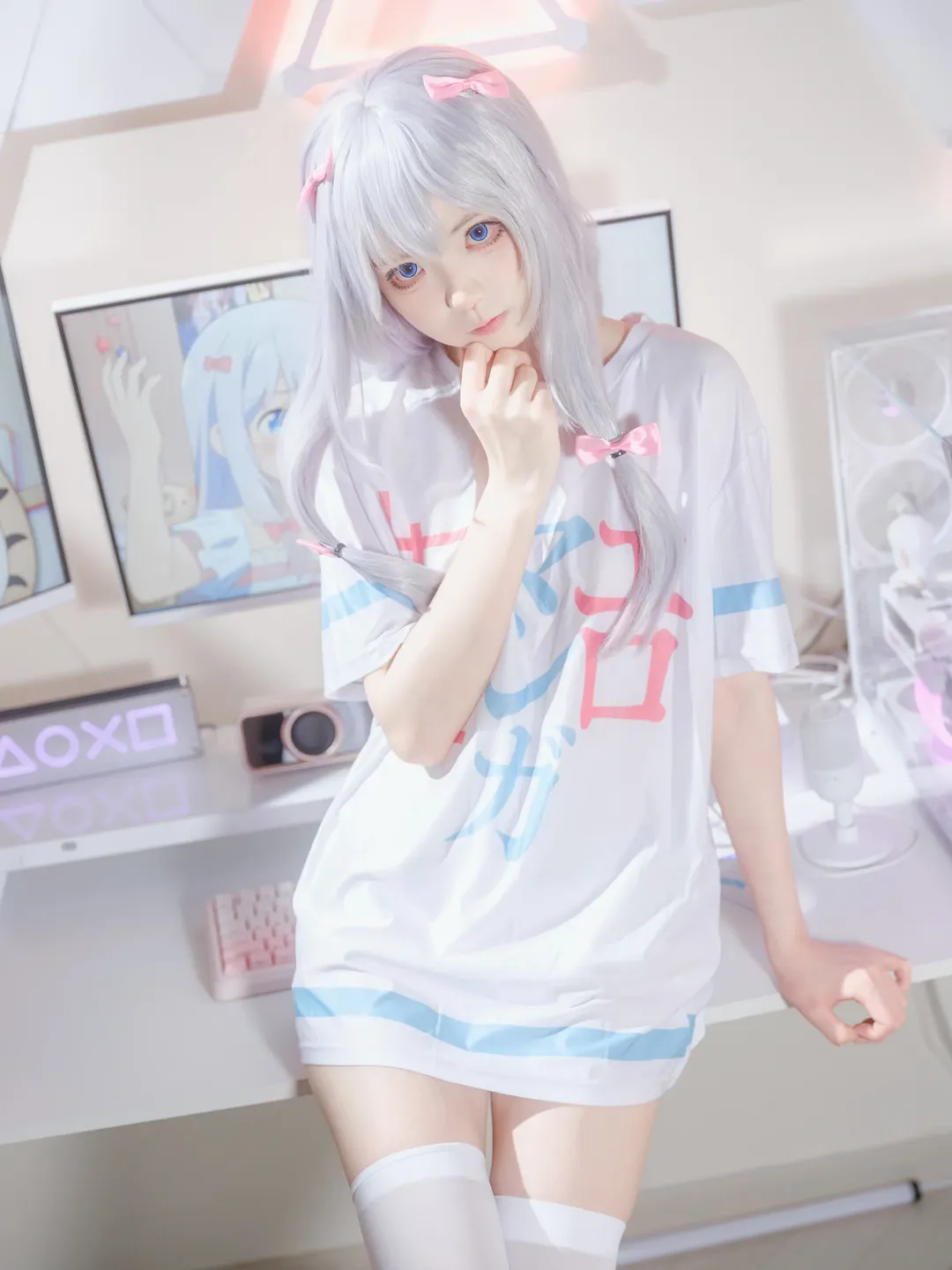 銀髮白絲搭配粉色電競房的cosplay記錄 - 第 3 張