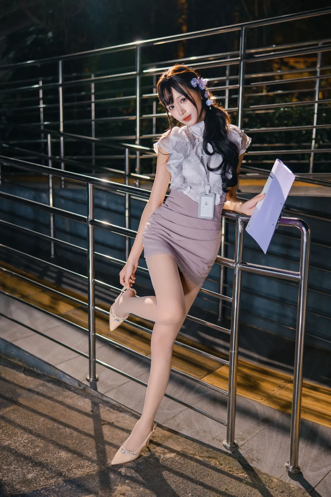 加班OL制服夜景外拍 二次元走进现实的一天 - 第 1 张