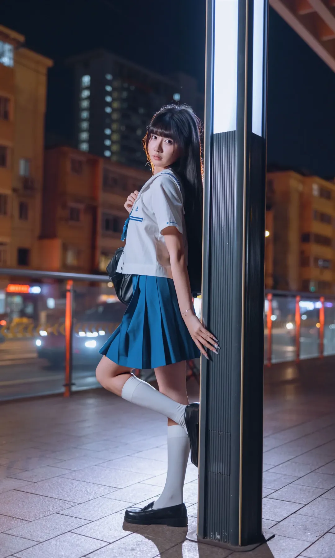 夜景街头的水手服JK制服，记录不一样的二次元摄影 - 第 6 张