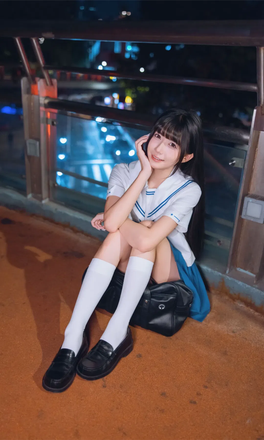 夜景JK水手服，街边氛围感写真 - 第 4 张