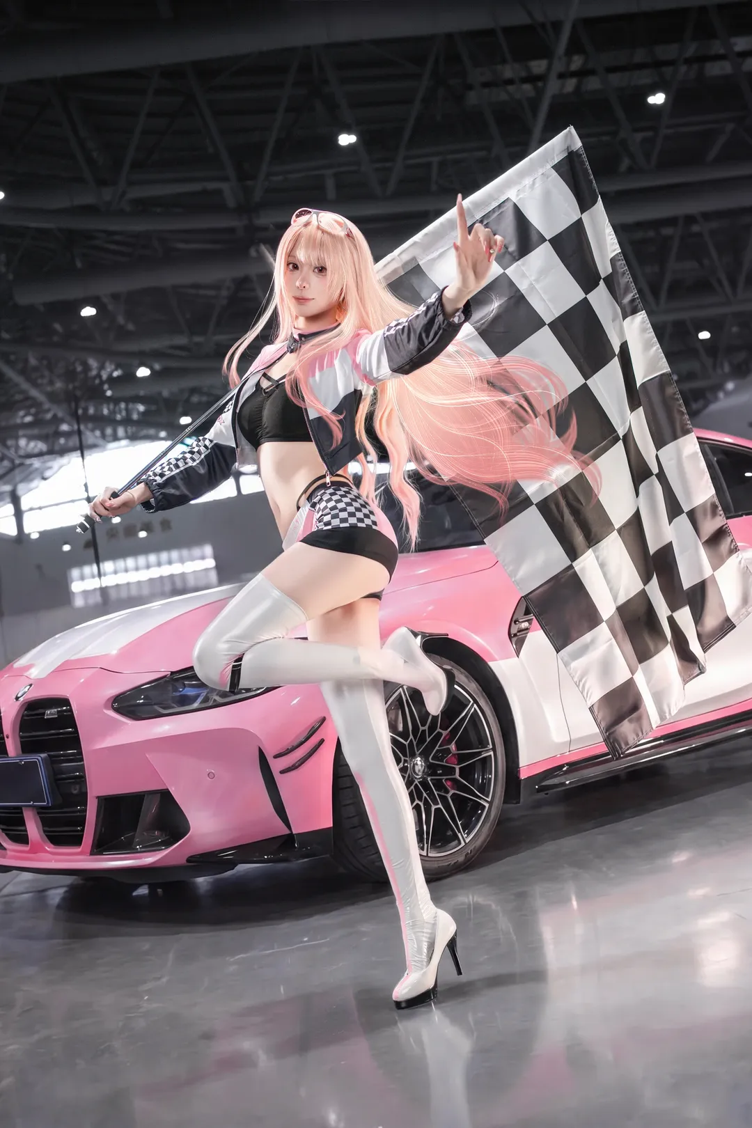 【喜多川海梦cos】粉色赛车服与方格旗的赛道狂想 - 第 1 张