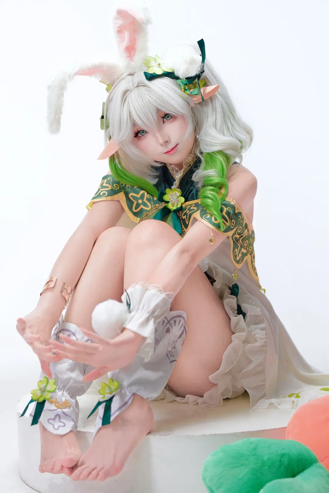 【纳西妲cos】高调白棚里的纳西妲兔兔装 - 第 2 张