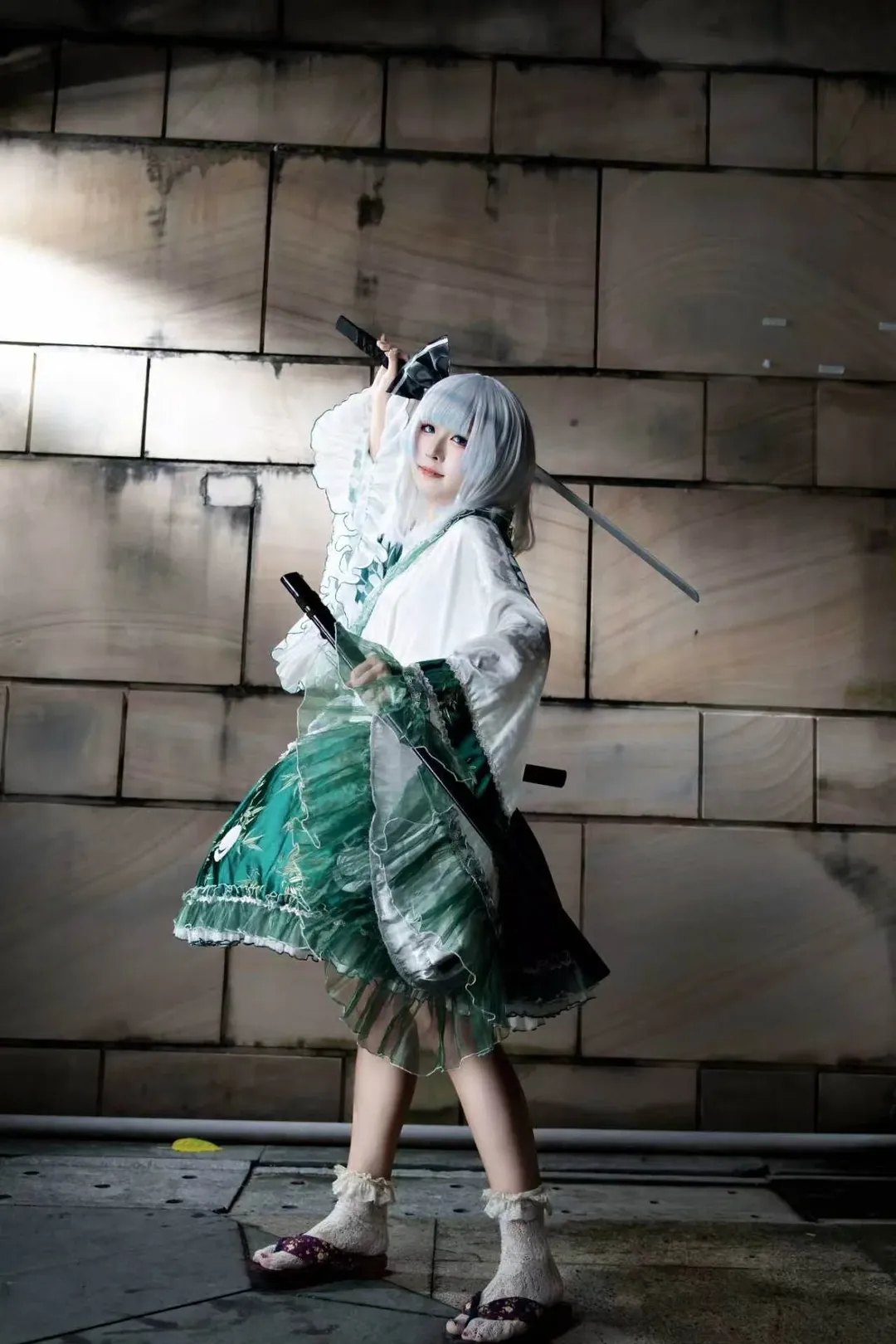 【妖梦cos】东方的幽灵庭师，挥舞双刀的瞬间
