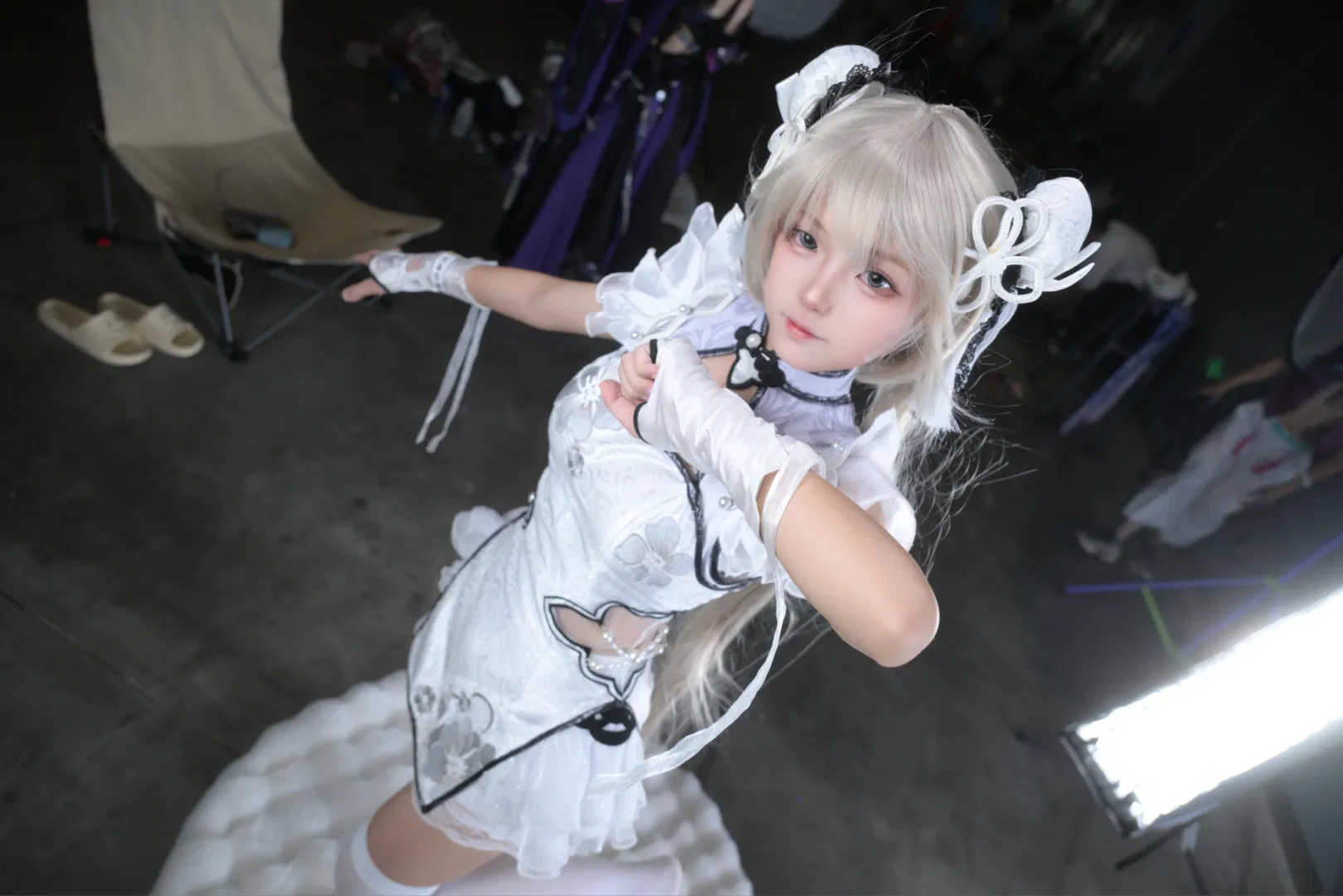 【殷紫萍cos】永劫无间江门结缘漫展，白丝与蕾丝旗袍的碰撞 - 第 3 张
