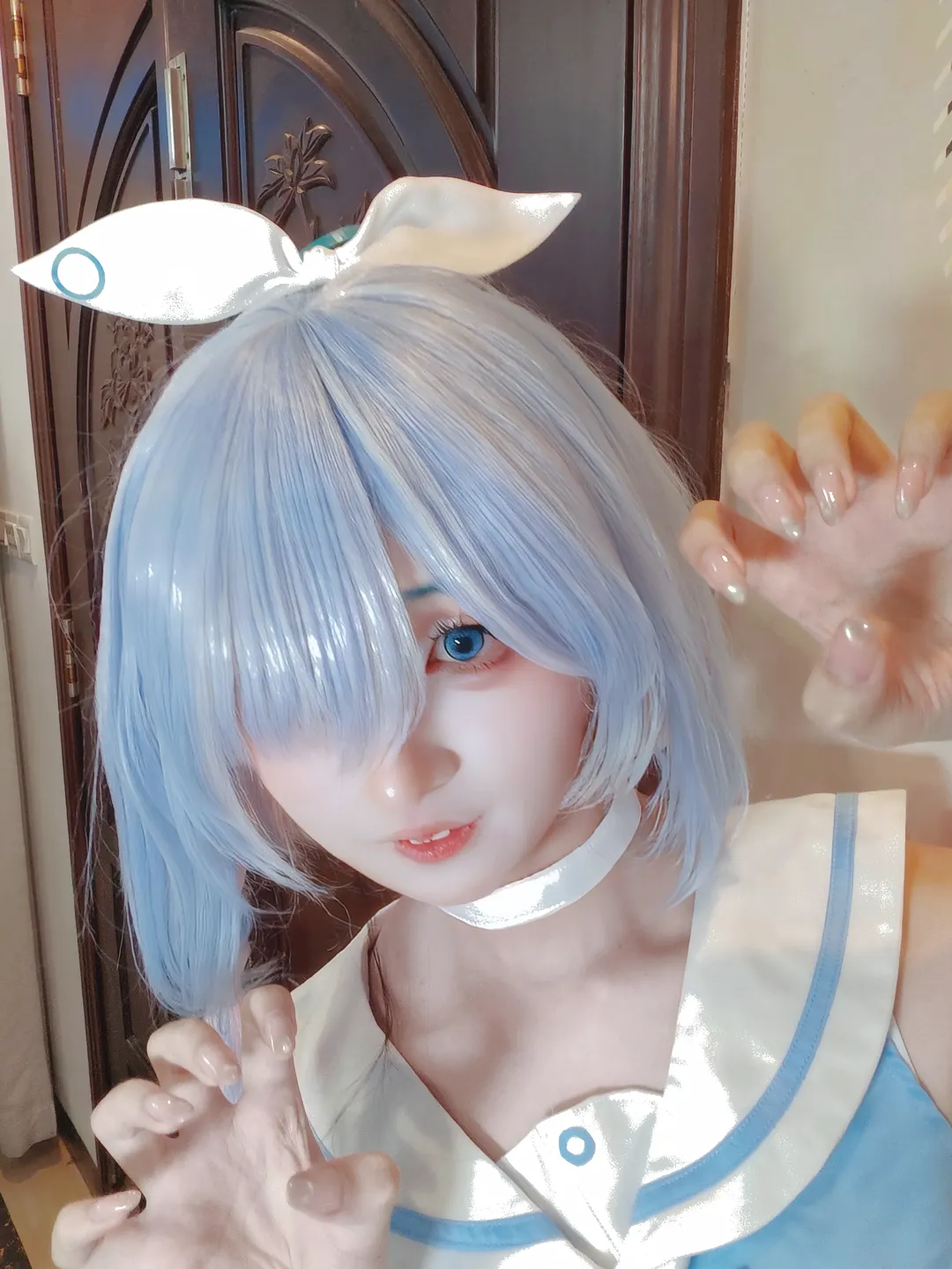 【阿羅娜cos】蔚藍檔案裡的藍毛小惡魔 - 第 2 張