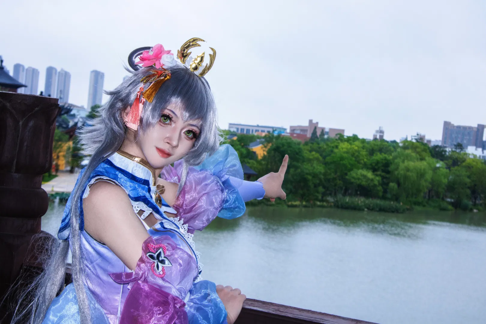【洛天依cos】園林水畔的國風幻夢 - 第 2 張