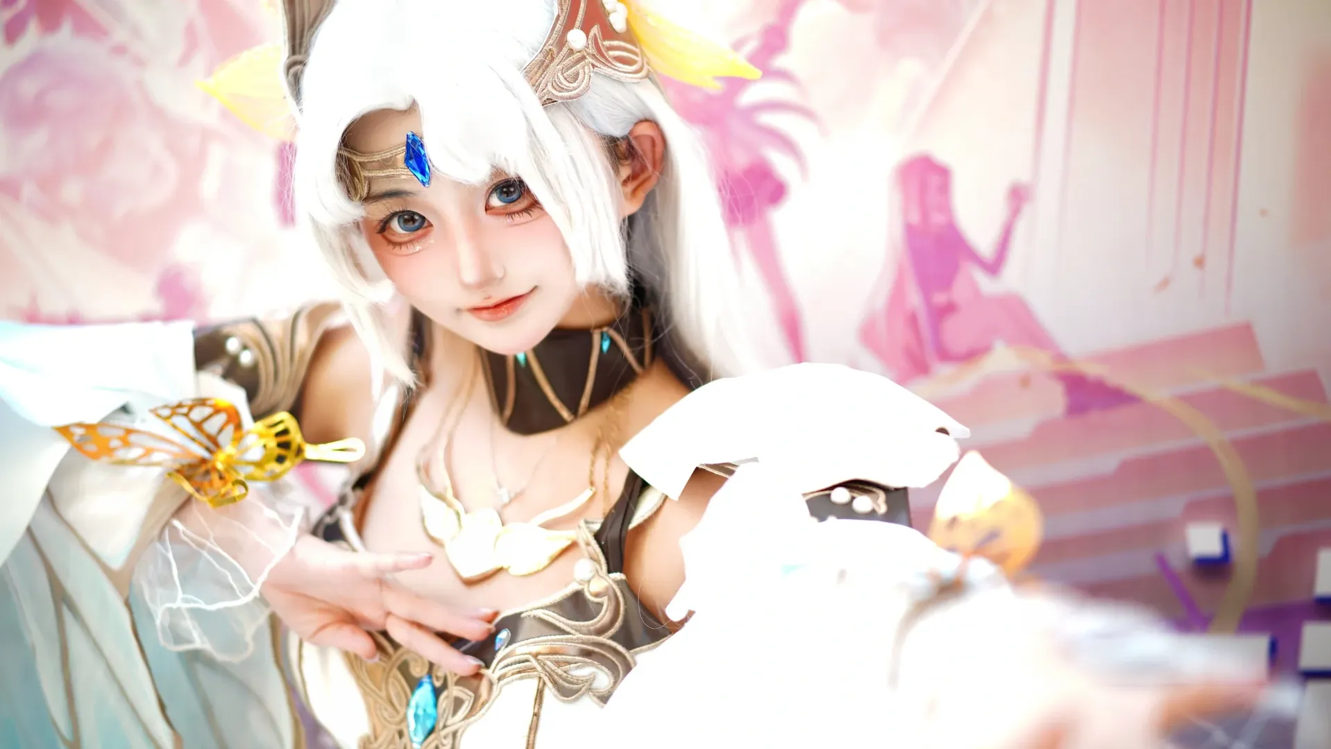 【貂蝉cos】王者荣耀仲夏夜之梦里的蝶舞金芒 - 第 5 张