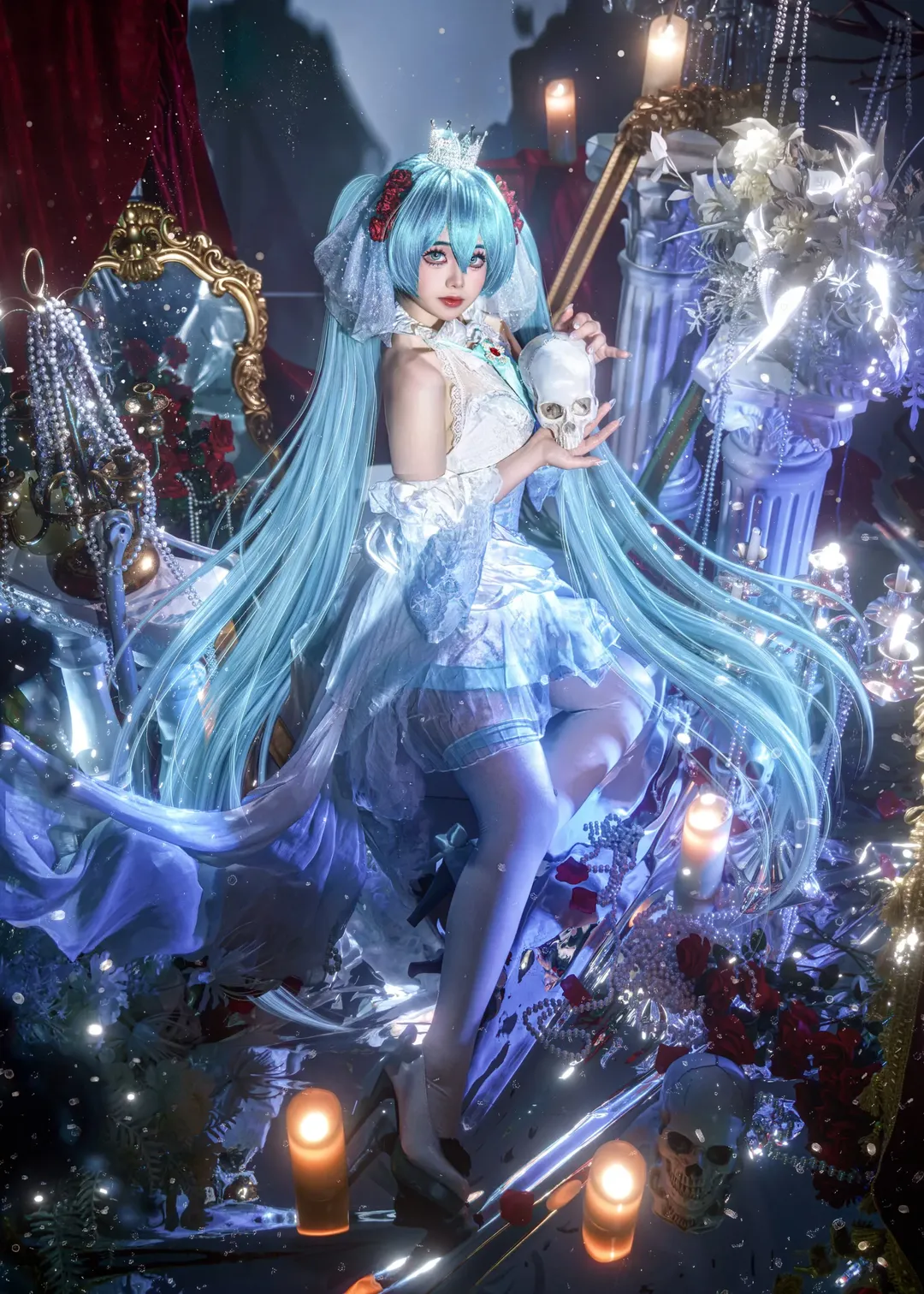 【初音未来cos】白如雪的公主，红玫瑰与白骨交织的幻境 - 第 2 张