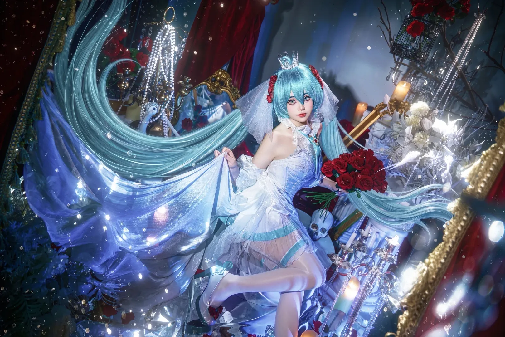 【初音未来cos】白如雪的公主，红玫瑰与白骨交织的幻境 - 第 5 张