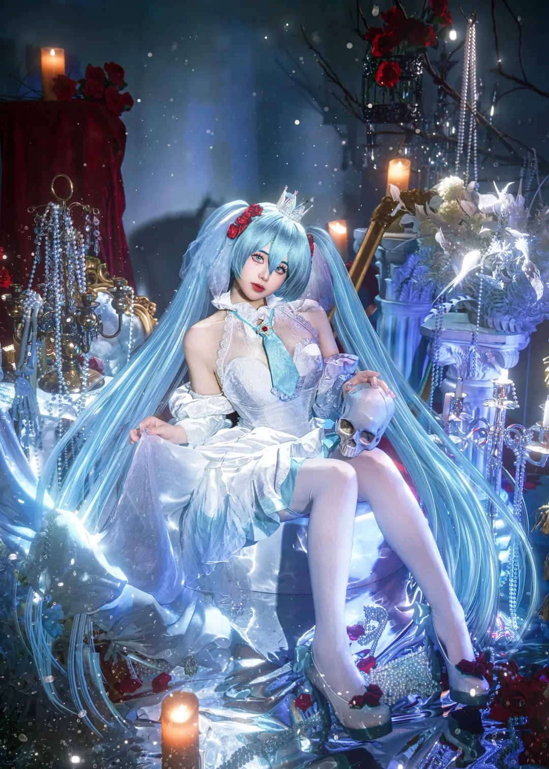 【初音未来cos】白如雪的公主，红玫瑰与白骨交织的幻境 - 第 6 张