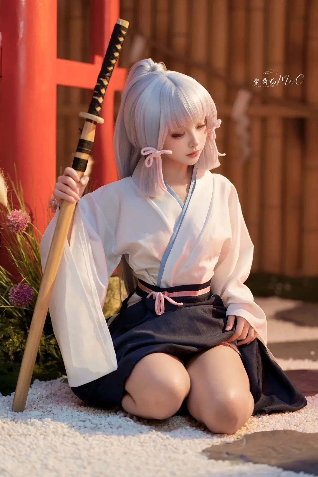 【神裡綾華cos】原神和風裝扮與木刀動作參考 - 第 3 張