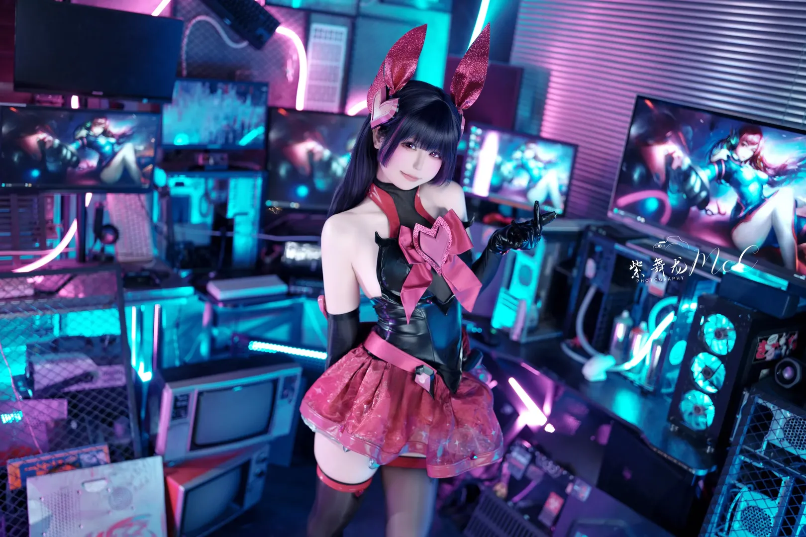 【D.va cos】守望先锋里的电竞少女，动作参考已就位 - 第 4 张