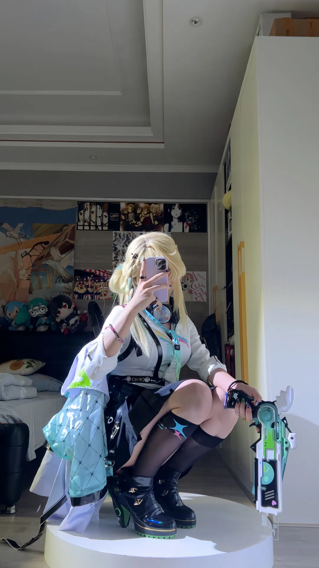 【琳奈cos】鸣潮琳奈常服造型，战术感拉满的日常穿搭 - 第 2 张
