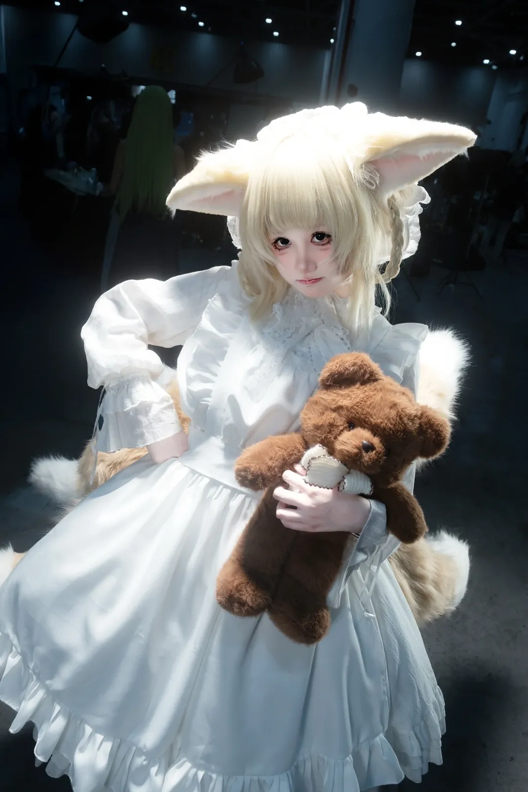 【鈴蘭cos】明日方舟的羅德島小狐狸，尾巴背反的呆瓜記錄 - 第 5 張