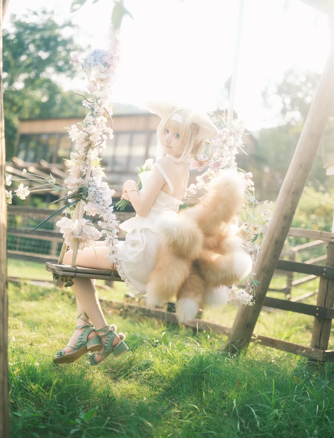 【鈴蘭cos】明日方舟花園裡的夢幻邂逅 - 第 2 張