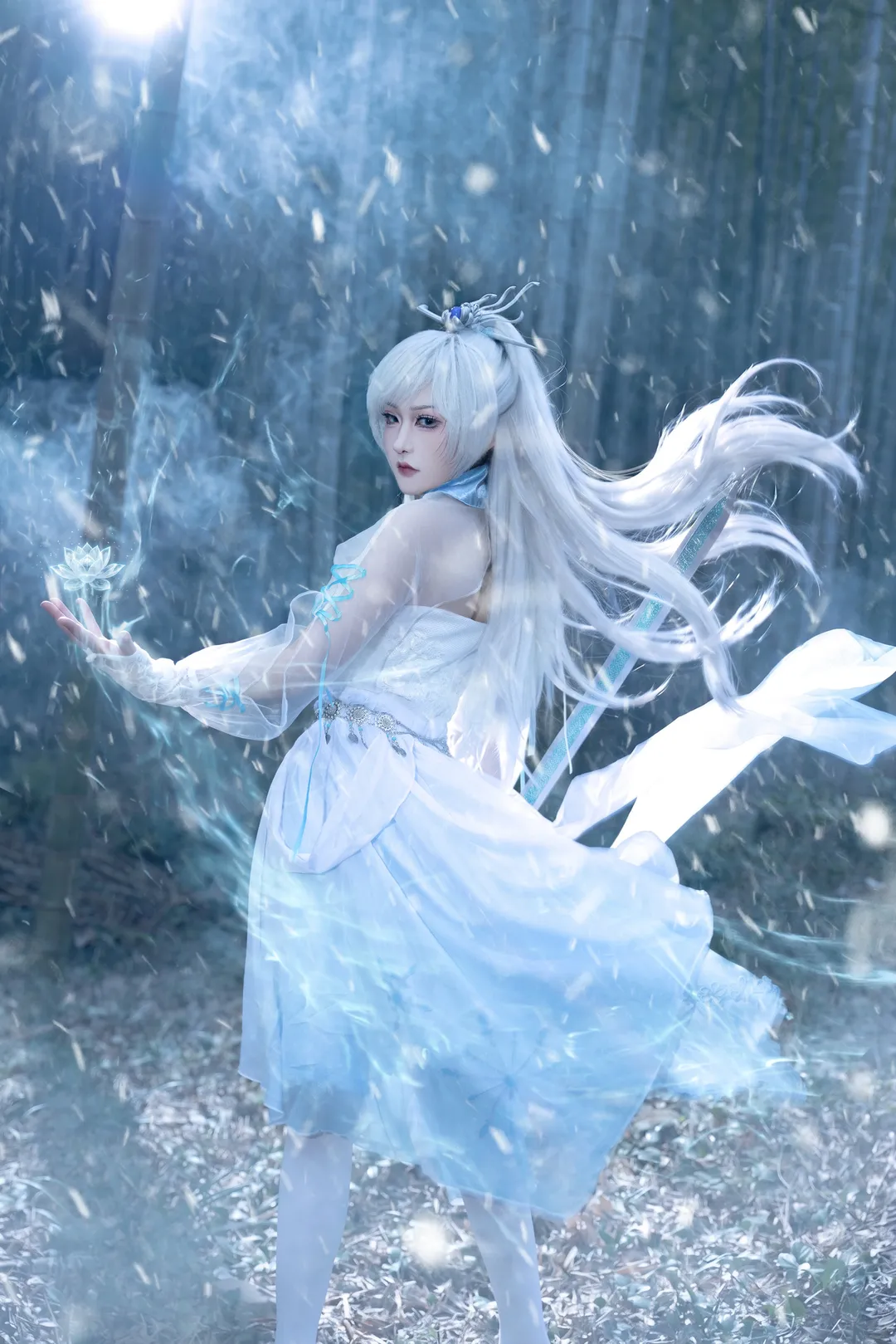 【顾清寒cos】永劫无间竹林雪景，一剑霜寒十四州 - 第 3 张