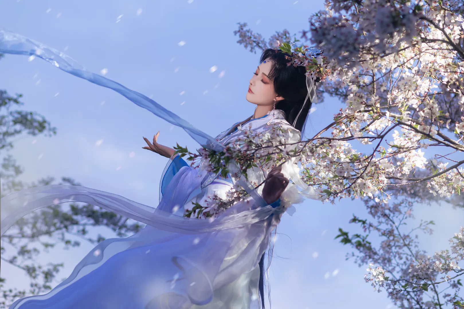 【李慕婉cos】仙逆中温婉清冷的蓝衣仙子 - 第 3 张