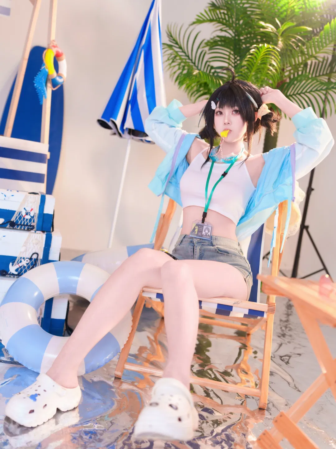 【羽毛笔cos】明日方舟夏卉泳装的海边假日记录 - 第 4 张