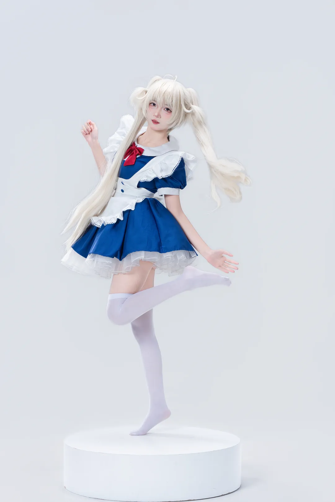 【春日野穹cos】穹妹小女仆装细节拉满的棚拍记录 - 第 2 张