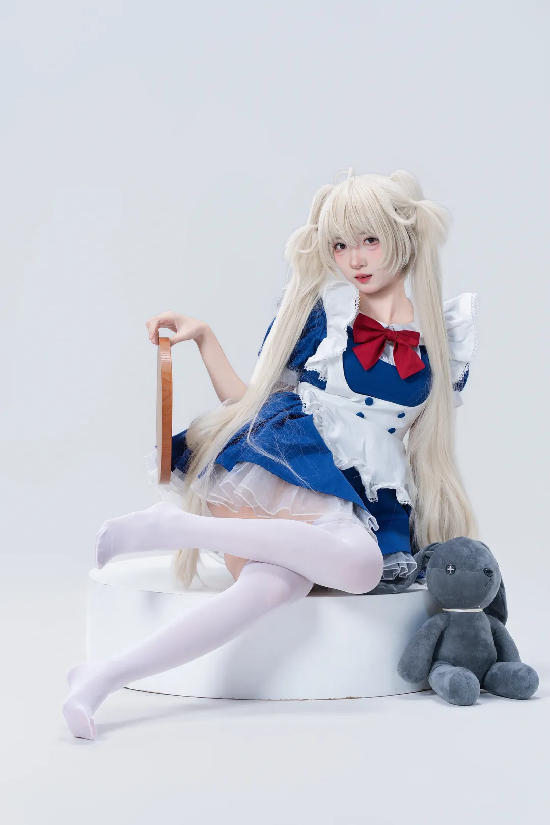 【春日野穹cos】穹妹小女仆装细节拉满的棚拍记录 - 第 5 张